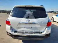 2013 Toyota Highlander фото