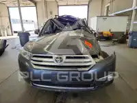2013 Toyota Highlander фото