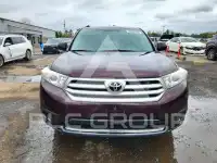 2013 Toyota Highlander фото