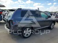 2013 Toyota Highlander photo
