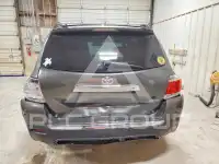 2013 Toyota Highlander фото