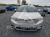 2013 Toyota Highlander photo
