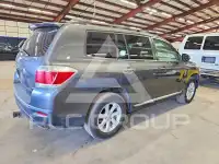 2013 Toyota Highlander photo