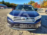 2013 Toyota Highlander фото