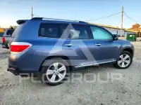 2013 Toyota Highlander фото