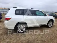 2013 Toyota Highlander фото
