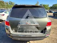 2013 Toyota Highlander фото