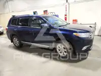 2013 Toyota Highlander фото