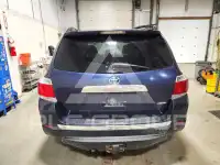 2013 Toyota Highlander фото