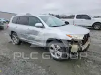 2013 Toyota Highlander photo