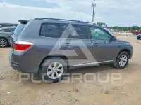 2013 Toyota Highlander фото