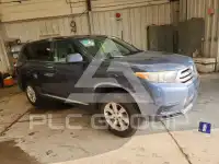 2013 Toyota Highlander фото