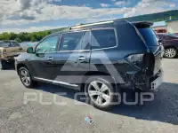 2013 Toyota Highlander фото
