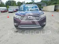 2013 Toyota Highlander photo