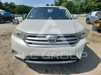 2013 Toyota Highlander фото
