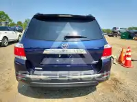 2013 Toyota Highlander фото