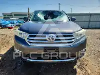 2013 Toyota Highlander фото