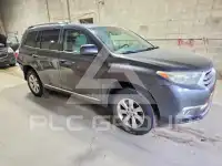 2013 Toyota Highlander photo