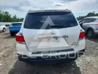 2013 Toyota Highlander фото
