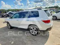 2013 Toyota Highlander photo