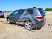 2013 Toyota Highlander фото