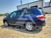 2013 Toyota Highlander фото