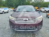 2013 Toyota Highlander photo