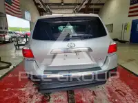 2013 Toyota Highlander фото