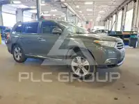 2013 Toyota Highlander фото