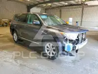 2013 Toyota Highlander фото