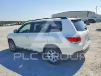 2013 Toyota Highlander photo