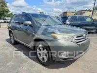 2013 Toyota Highlander фото