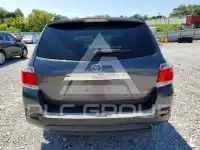 2013 Toyota Highlander photo