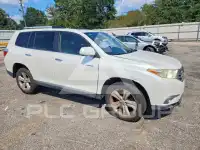 2013 Toyota Highlander фото