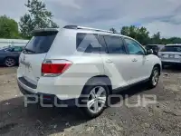 2013 Toyota Highlander фото