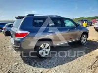 2013 Toyota Highlander фото