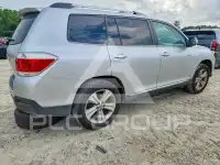 2013 Toyota Highlander фото
