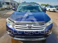2013 Toyota Highlander фото