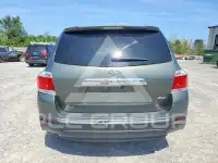 2013 Toyota Highlander фото