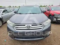 2013 Toyota Highlander фото