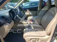 2013 Toyota Highlander фото