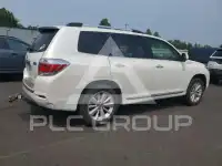 2013 Toyota Highlander photo