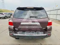 2013 Toyota Highlander photo