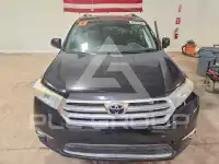 2013 Toyota Highlander фото