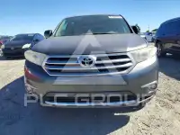 2013 Toyota Highlander фото