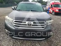 2013 Toyota Highlander photo