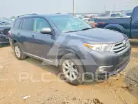 2013 Toyota Highlander photo