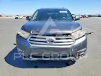 2013 Toyota Highlander photo