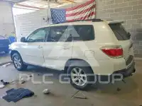 2013 Toyota Highlander photo