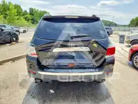 2013 Toyota Highlander photo